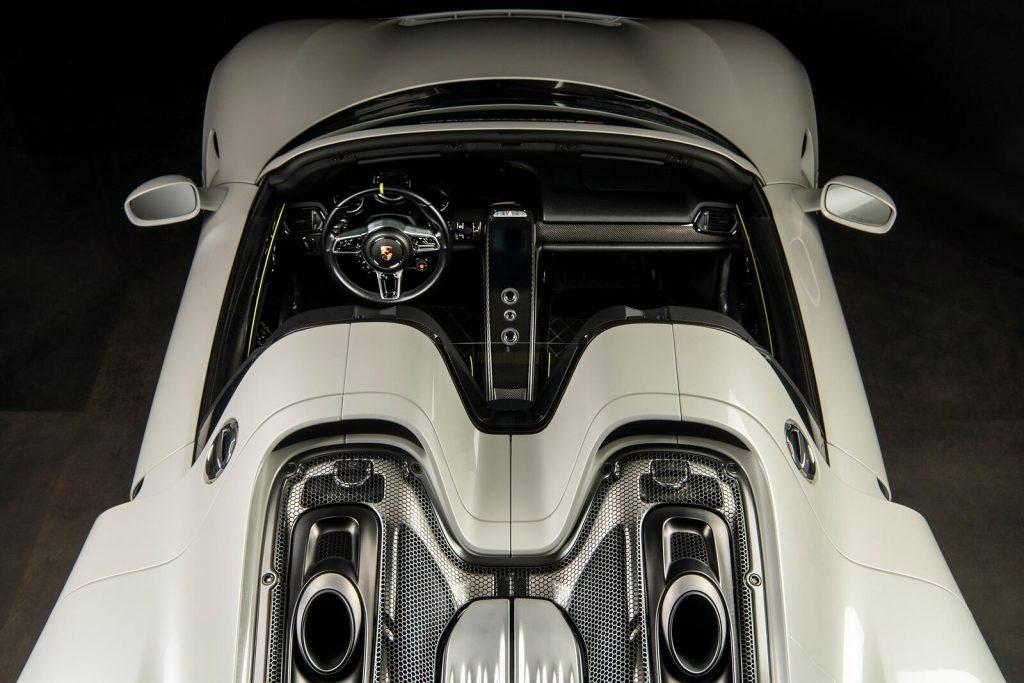 2015 Porsche 918 Spyder with 11044 Miles