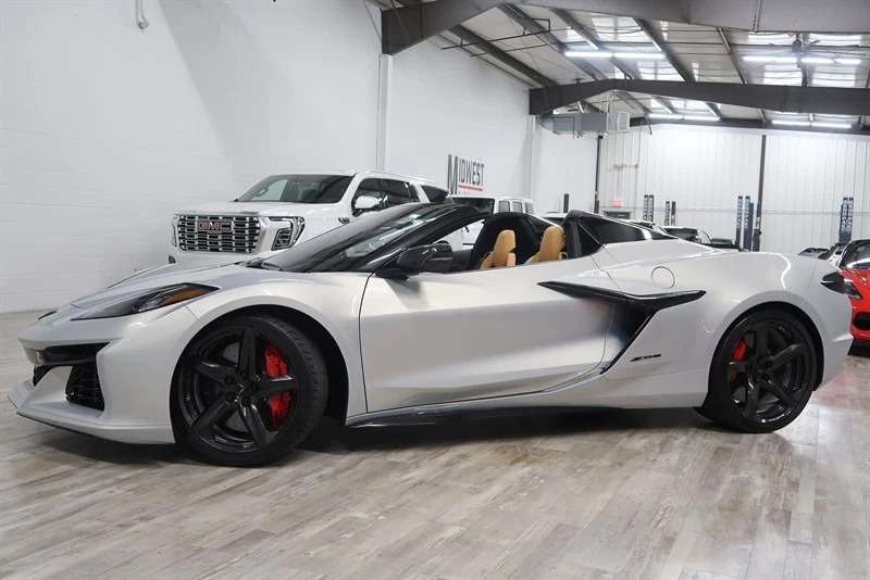 2023 Chevrolet Corvette Z06 Convertible W/3lz Clean Carfax! 1 Owner!