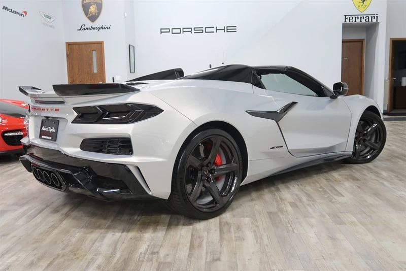 2023 Chevrolet Corvette Z06 Convertible W/3lz Clean Carfax! 1 Owner!