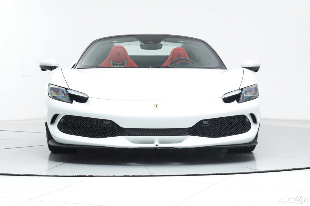 2024 Ferrari 296 GTS