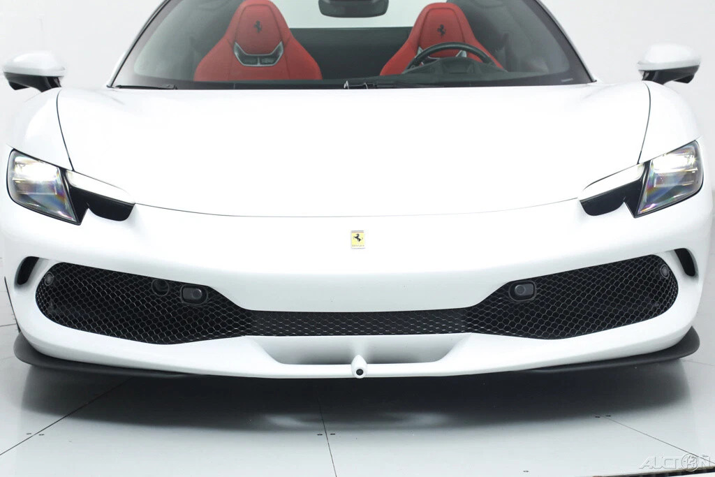 2024 Ferrari 296 GTS