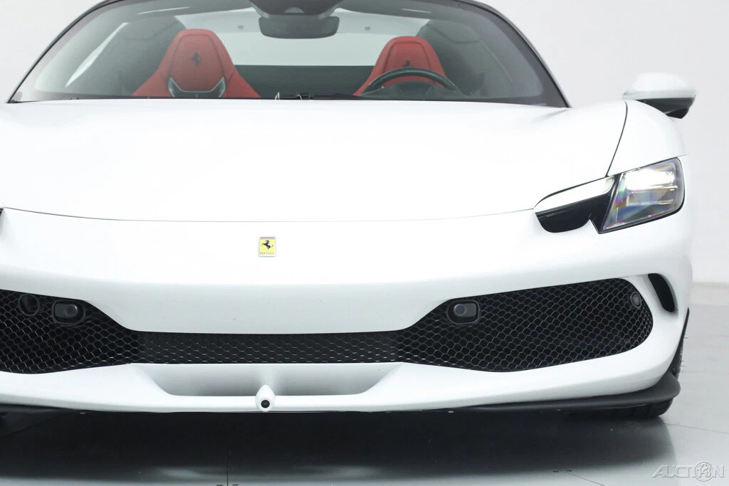 2024 Ferrari 296 GTS