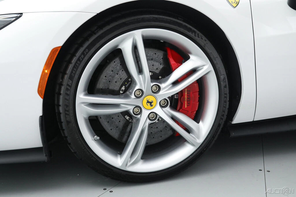 2024 Ferrari 296 GTS