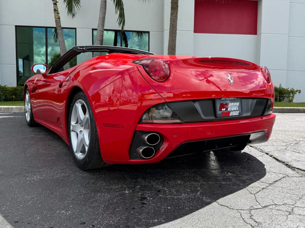 2010 Ferrari California