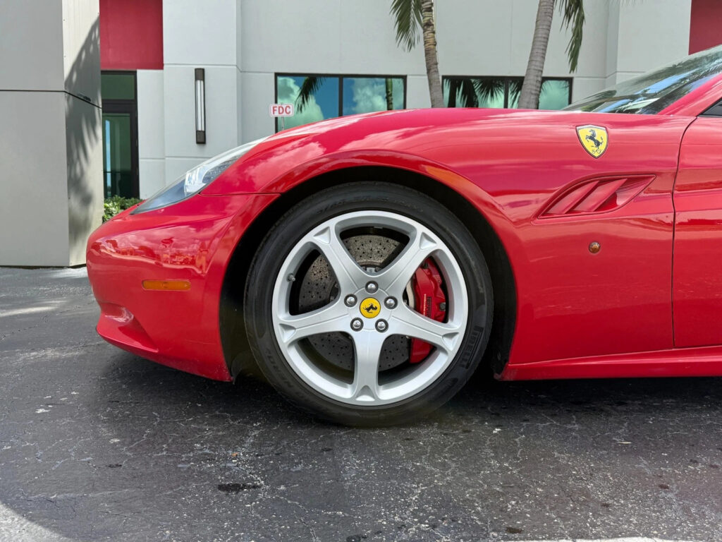 2010 Ferrari California