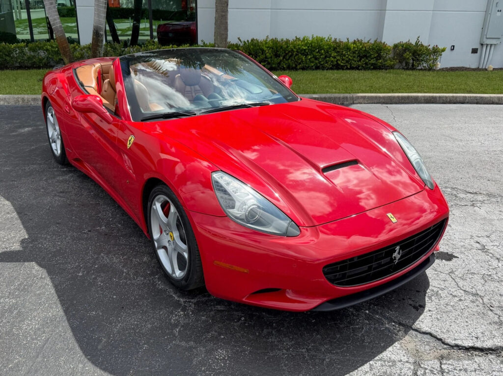 2010 Ferrari California