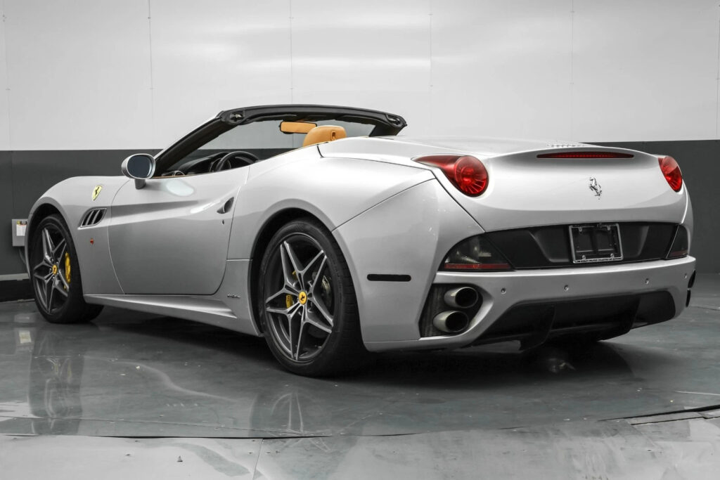 2011 Ferrari California