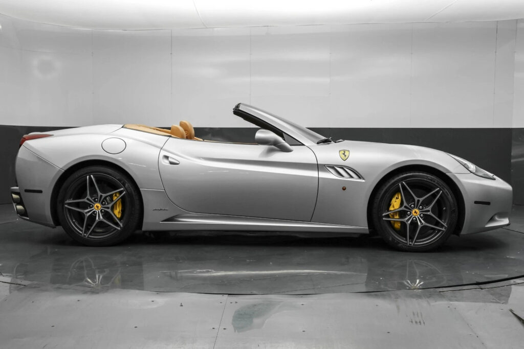 2011 Ferrari California